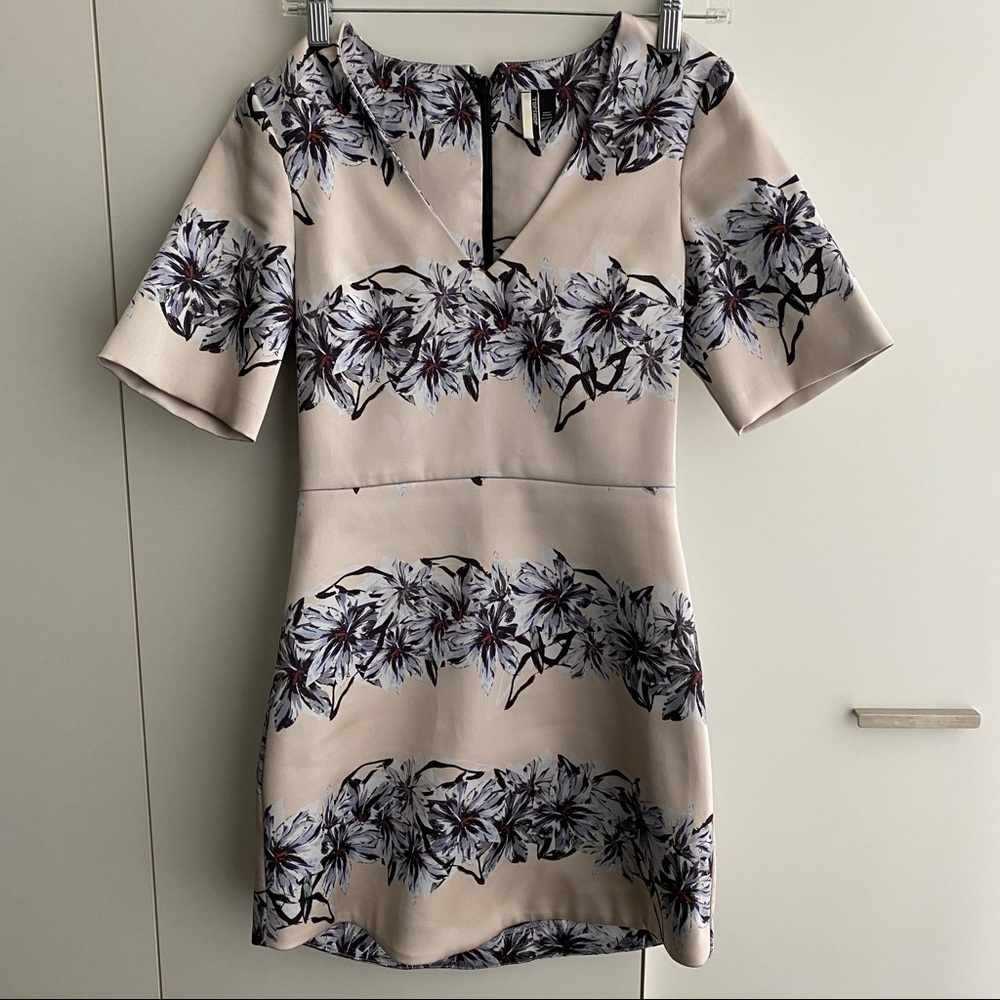 Topshop Cream Floral Shift Dress